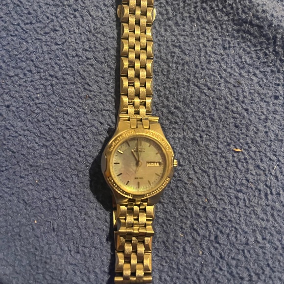 Citizen Watch - Picture 3 of 3